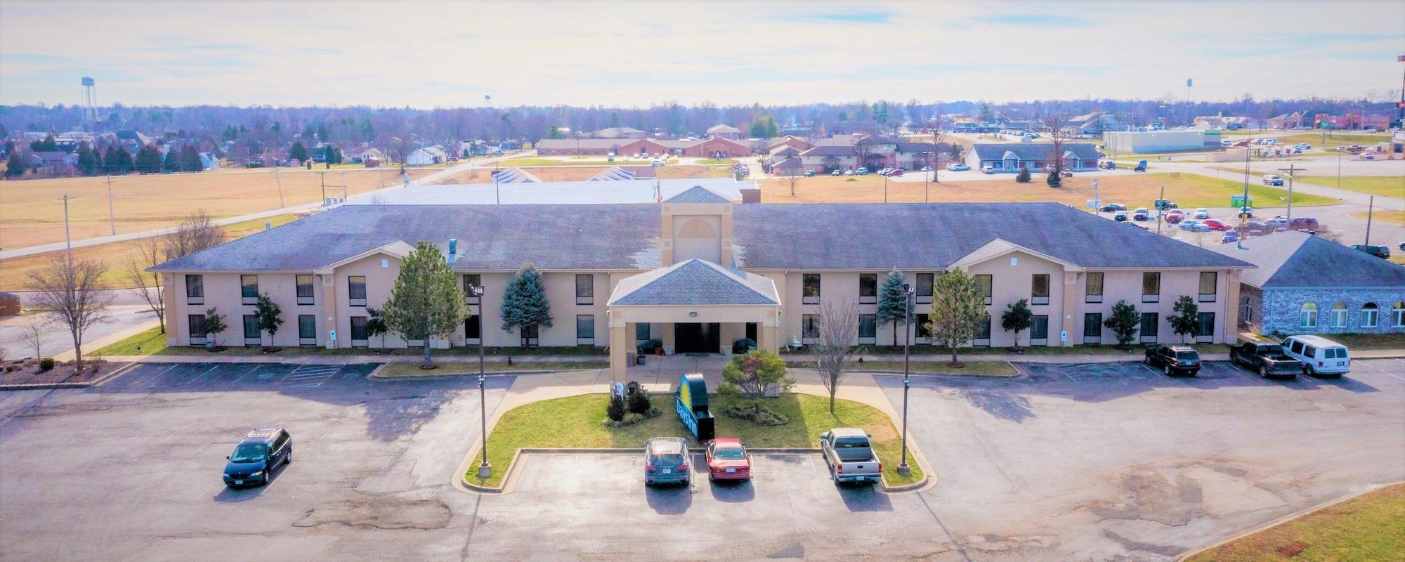 Days Inn & Suites By Wyndham Cuba Exterior foto